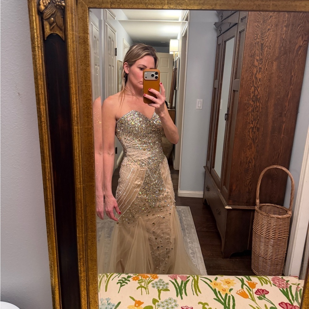 Stunning Strapless Beaded Rhinestone Mermaid Evening Gown - Picture 13 of 15